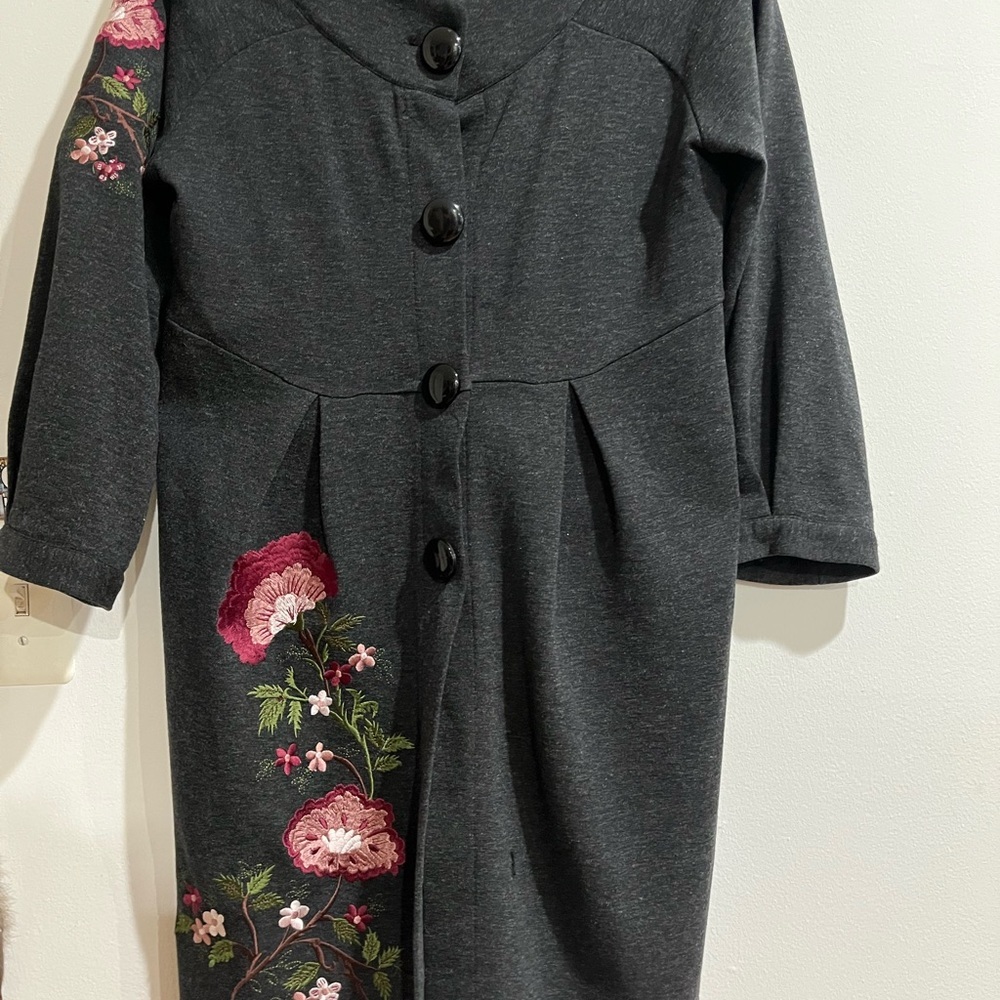 Gray Sheath Dress with Collar and Long Sleeves M. H-2